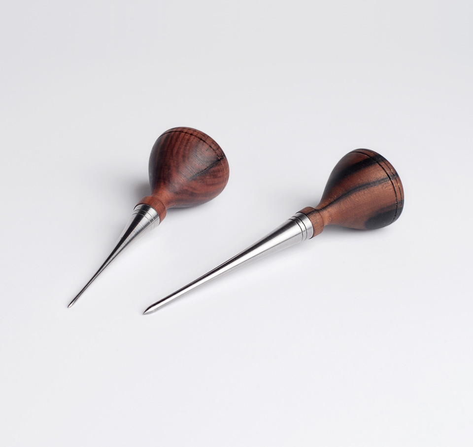 Leather Sewing Awl, Rounded, Flat and Rhombus Style Stitching Awl -   Sweden